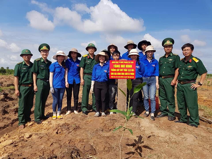 Tuyển dụng Trí thức trẻ tình nguyện
